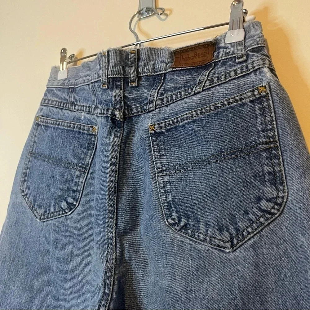 VTG L.L. BEAN 90s High Waisted Contrast Stitching Light Wash Mom Jeans